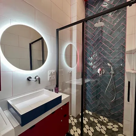 Apartament Tugan