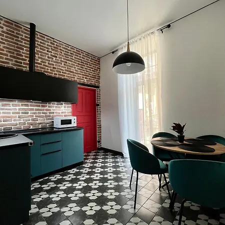 Tugan Apartment
